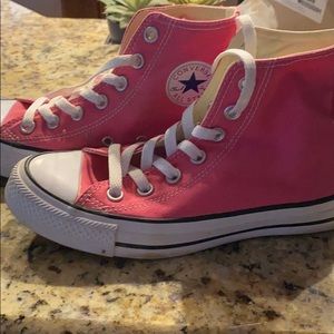Hot pink converse